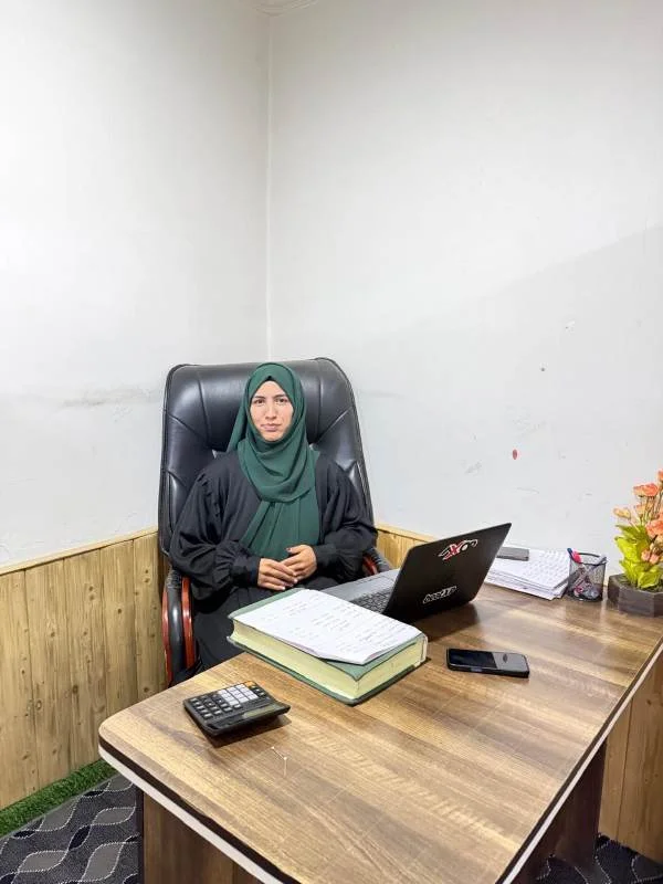 Miss Iqra, Reservation Executive